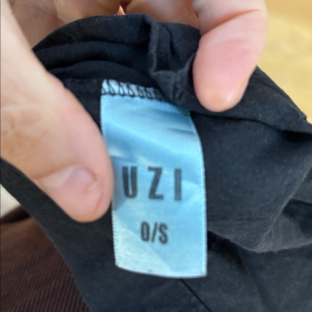 Uzi Nyc feather tunic - Picture 2 of 2